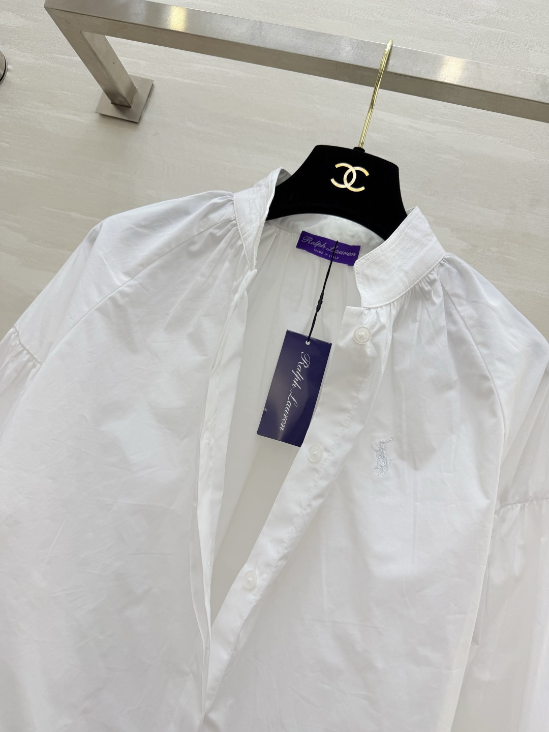 #Ralph Laure♡²⁶🤍 氛围感天花板 立领灯笼袖白衬衣 把温柔优雅与松弛高级感稳稳焊在身上 干