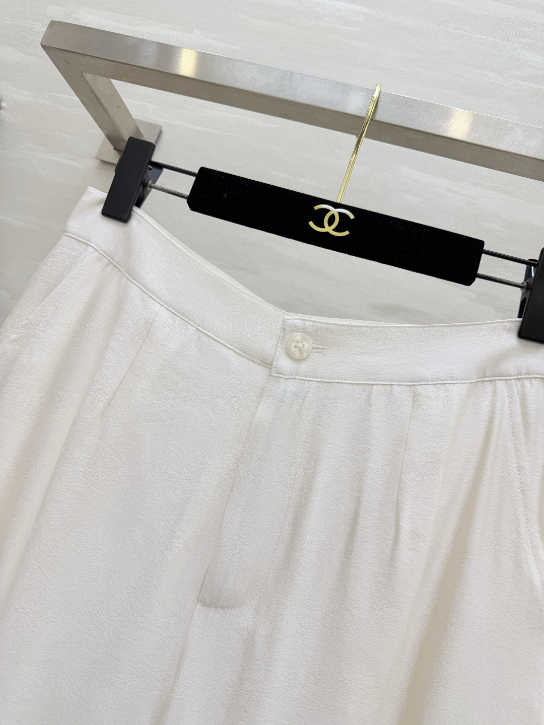 🤍Brunello Cucinell♡²⁶ss高端米白垂感阔腿裤 慵懒高级感 穿出毫不费力的优雅气场 干