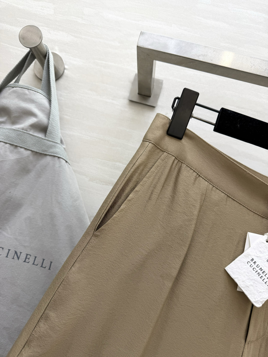 🤍Brunello Cucinell♡²⁶ss高端垂感阔腿裤 慵懒高级感 穿出毫不费力的优雅气场 干净治