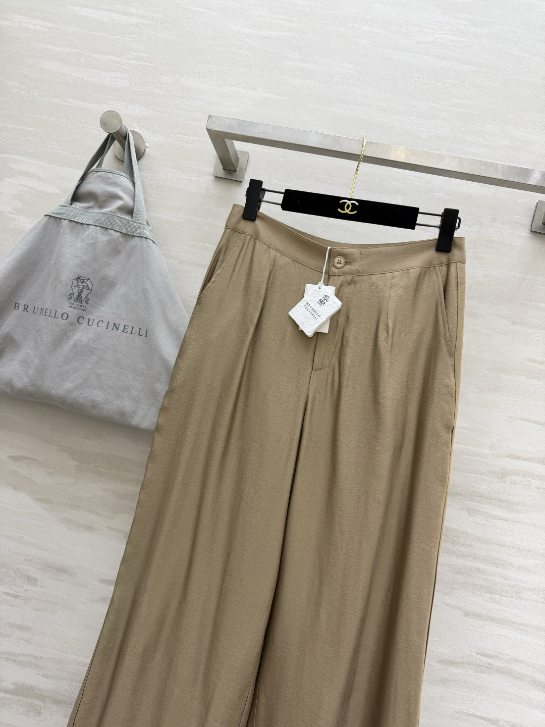 🤍Brunello Cucinell♡²⁶ss高端垂感阔腿裤 慵懒高级感 穿出毫不费力的优雅气场 干净治