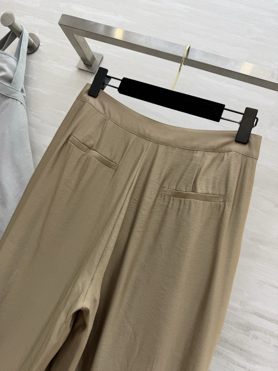 🤍Brunello Cucinell♡²⁶ss高端垂感阔腿裤 慵懒高级感 穿出毫不费力的优雅气场 干净治