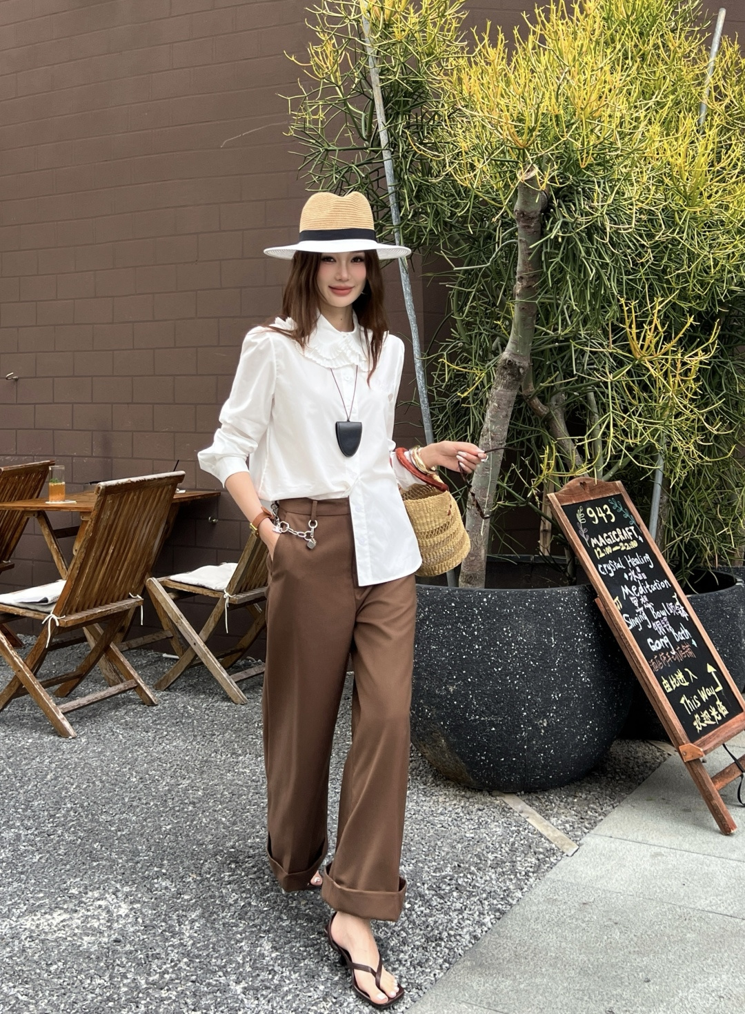 NO:807413,,,19860909,,,Women's clothing