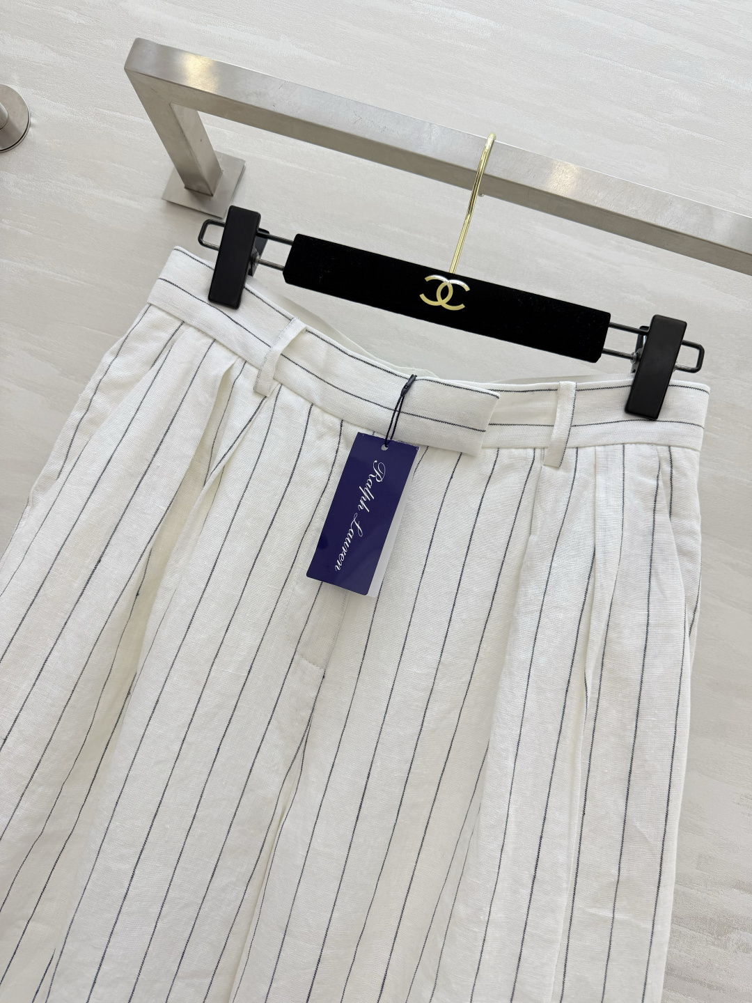 #Ralph Laure♡²⁶紫标系列 白色细条纹亚麻阔腿裤 高腰打褶设计 一秒优化头身比 立体剪裁修饰