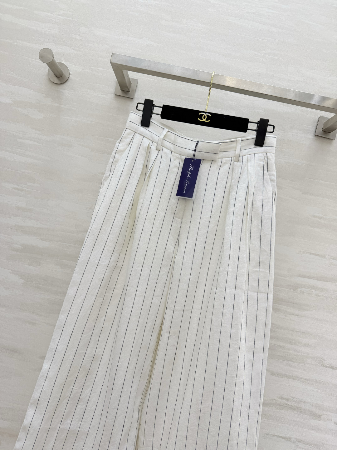 #Ralph Laure♡²⁶紫标系列 白色细条纹亚麻阔腿裤 高腰打褶设计 一秒优化头身比 立体剪裁修饰