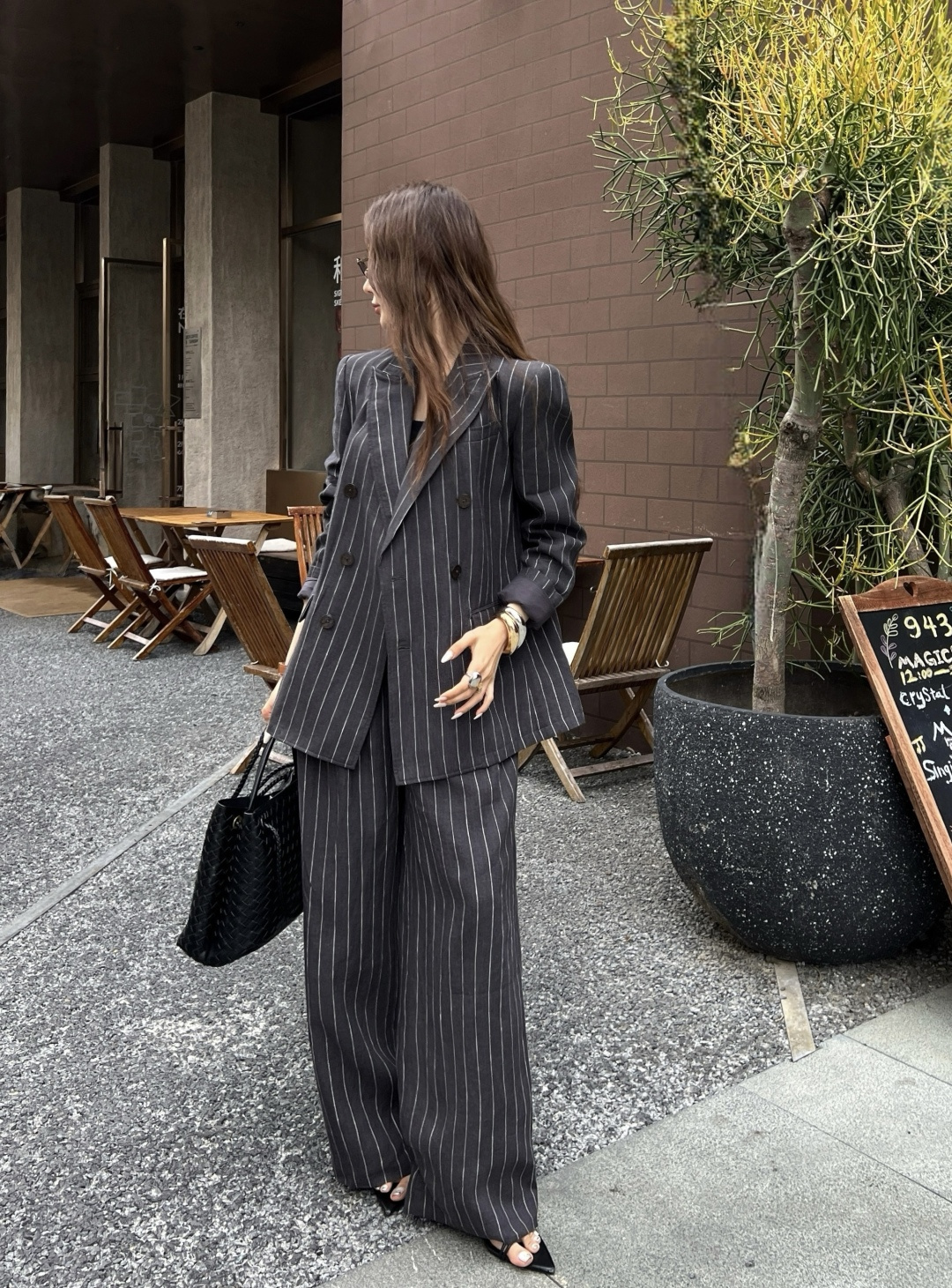 NO:808027,,,19860909,,,Women's clothing