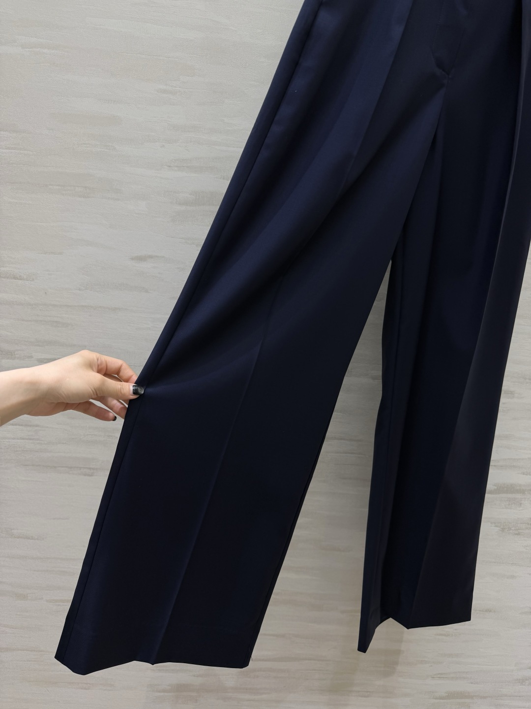 Ralph Laure♡²⁶紫标系列 藏青高阶垂感阔腿西裤💙高腰线双褶裥设计 利落优化腰腹线条 瞬间拉长