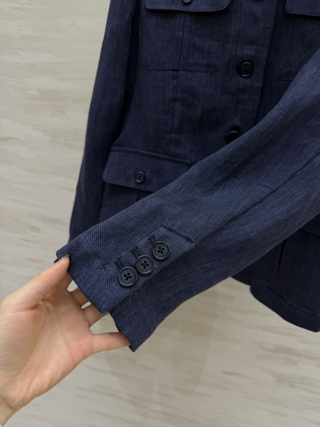 #Ralph Laure♡²⁶深藏青立领亚麻外套 自带低调高级的松弛通勤感 经典小立领设计 利落修饰颈部