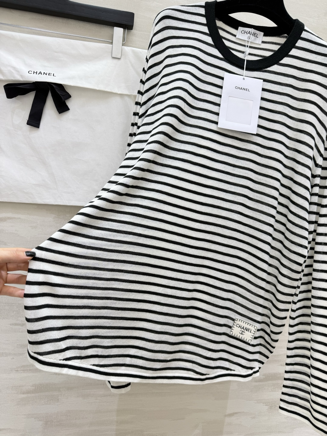 #Chane♡²⁶经典条纹长袖T恤 三色合集上线 万年百搭的海魂条纹设计 软糯透气轻薄亚麻面料 上身自带