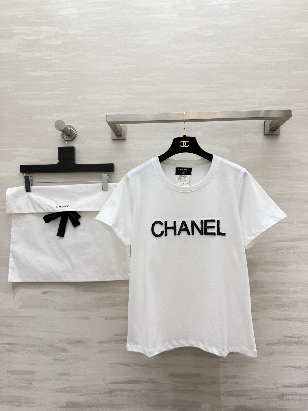 #Chane♡²⁶ss字母logo珠片刺绣🪡T恤 高品质定制 现货首发size：36/38/40（36码