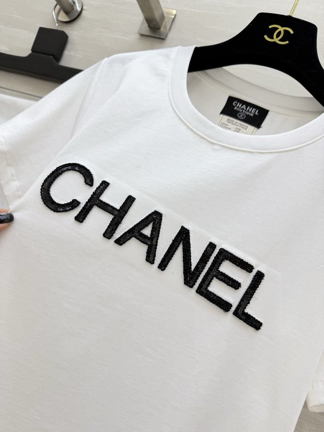 #Chane♡²⁶ss字母logo珠片刺绣🪡T恤 高品质定制 现货首发size：36/38/40（36码