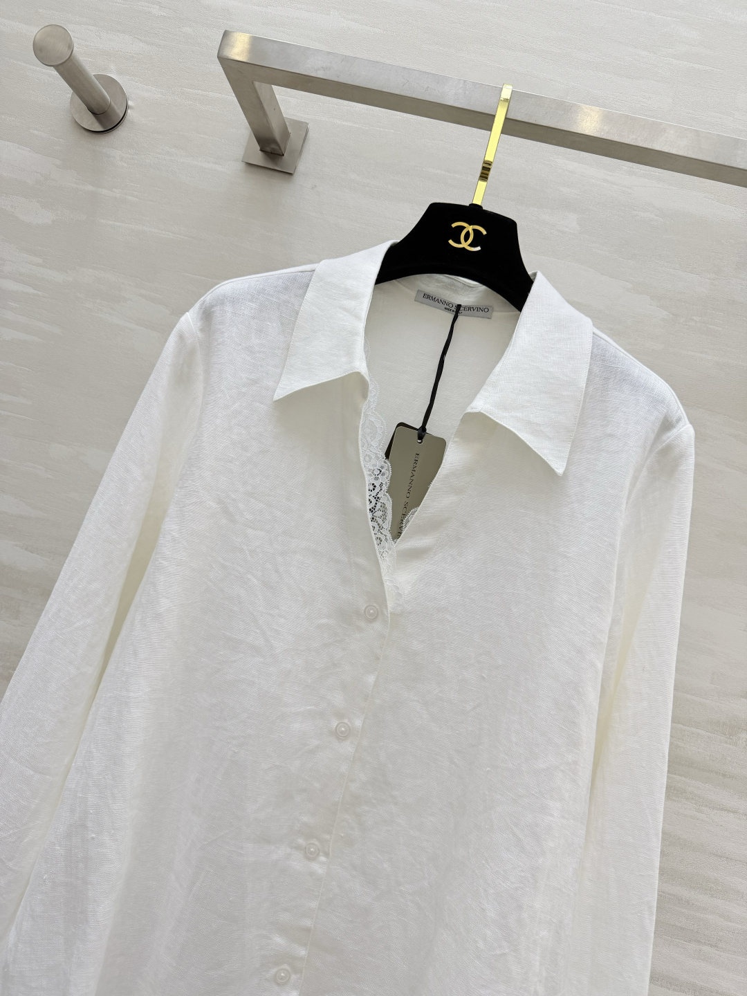 ERMANNO SCERVIN♡²⁶氛围感亚麻蕾丝衬衫✨高级感天然透气亚麻面料🌿上身轻薄又垂顺 告别闷热