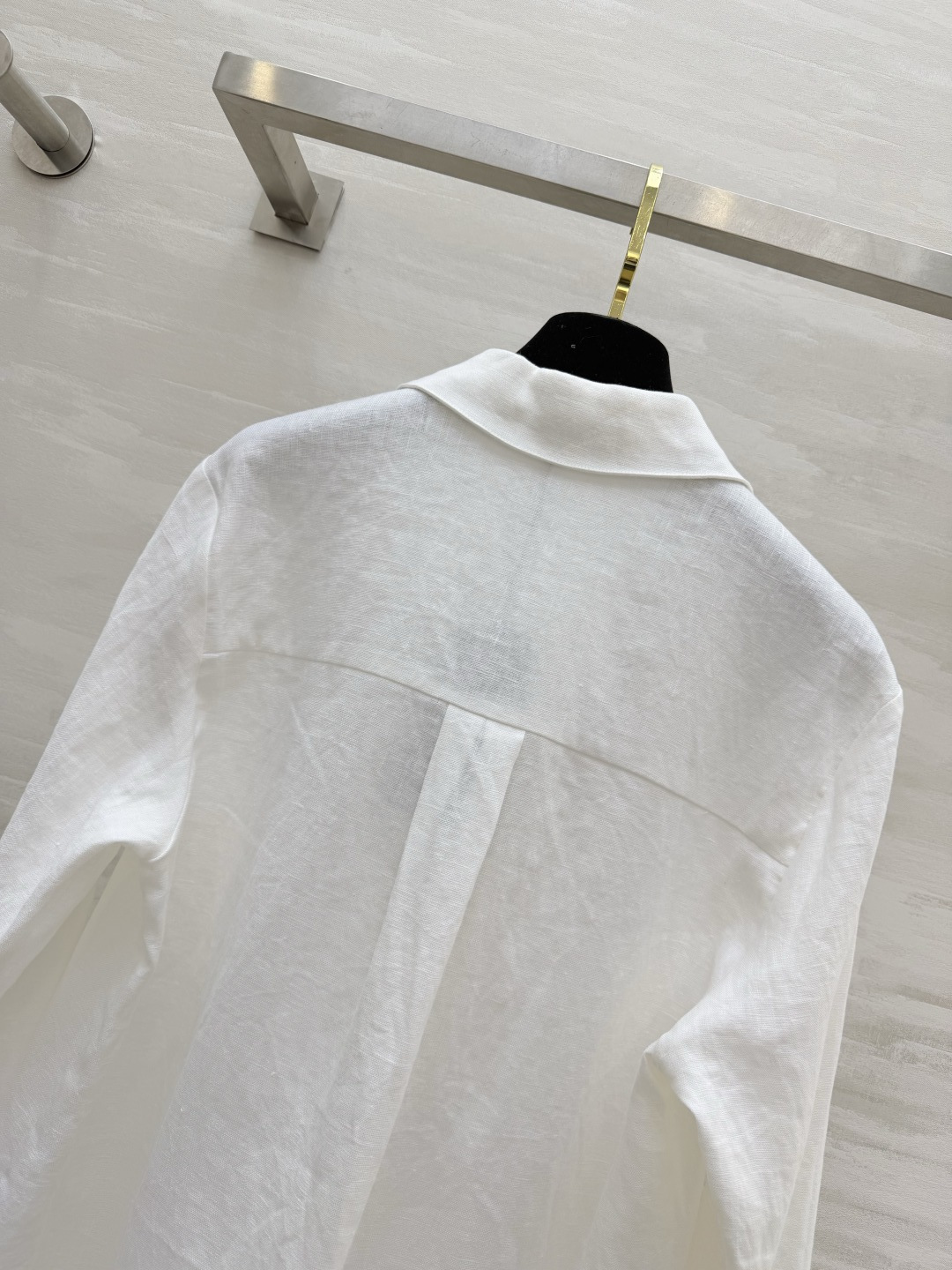 ERMANNO SCERVIN♡²⁶氛围感亚麻蕾丝衬衫✨高级感天然透气亚麻面料🌿上身轻薄又垂顺 告别闷热