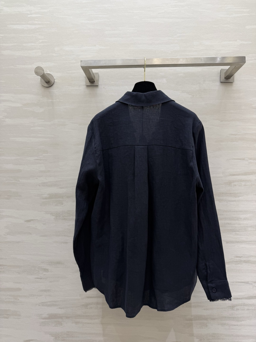 ERMANNO SCERVIN♡²⁶氛围感亚麻蕾丝衬衫✨高级感天然透气亚麻面料🌿上身轻薄又垂顺 告别闷热