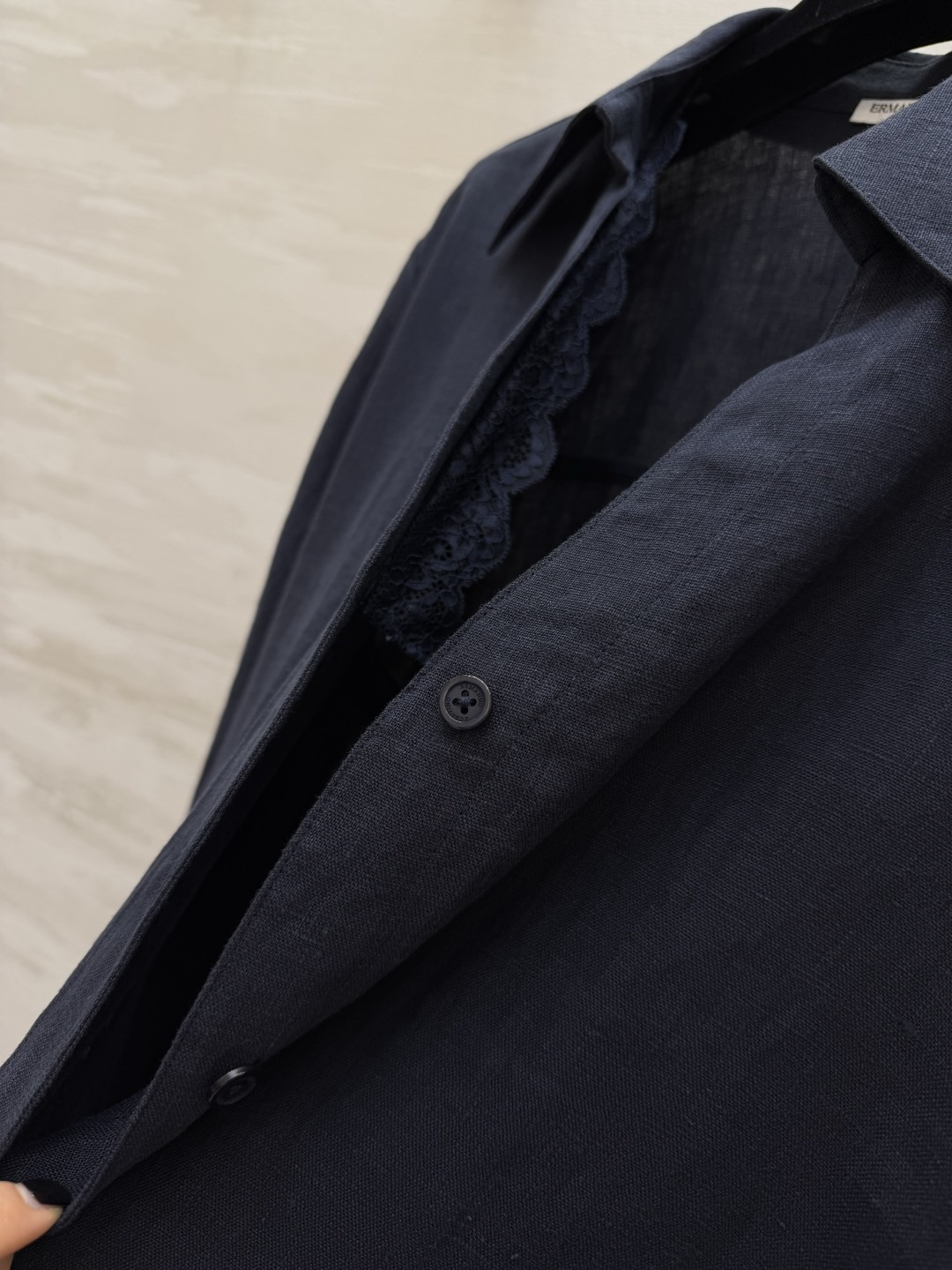 ERMANNO SCERVIN♡²⁶氛围感亚麻蕾丝衬衫✨高级感天然透气亚麻面料🌿上身轻薄又垂顺 告别闷热