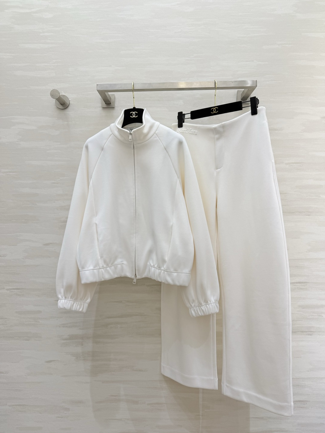 🤍Maxmar♡²⁶极简休闲套装 永远为极简高级感心动！立领拉链宽松卫衣外套 垂感直筒长裤 软糯定制面料