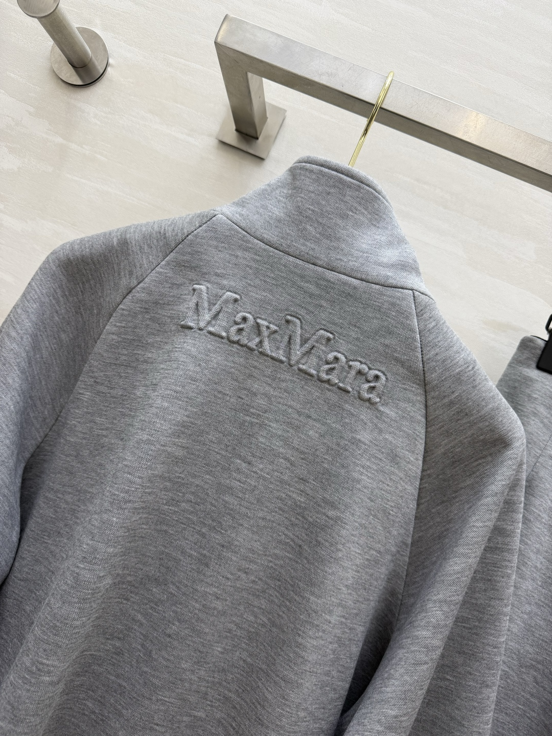 🤍Maxmar♡²⁶极简休闲套装 永远为极简高级感心动！立领拉链宽松卫衣外套 垂感直筒长裤 软糯定制面料