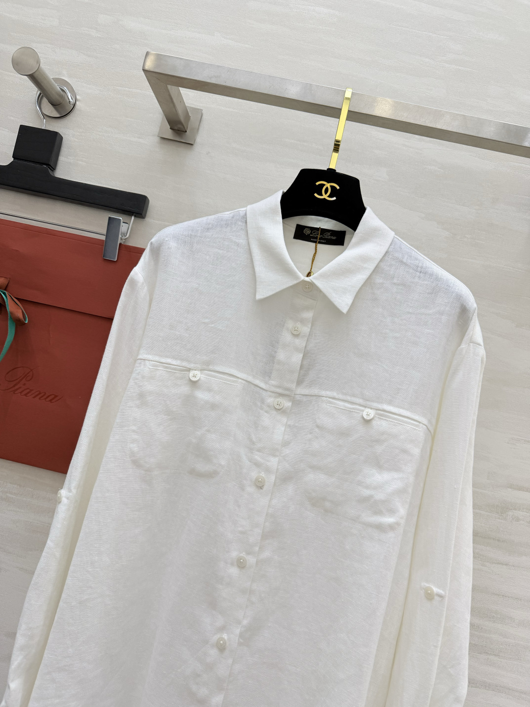 loropian♡²⁶亚麻衬衣 把夏日清爽高级感穿在身上🍃原生亚麻肌理 透气抗热 宽松慵懒廓形 包容各种