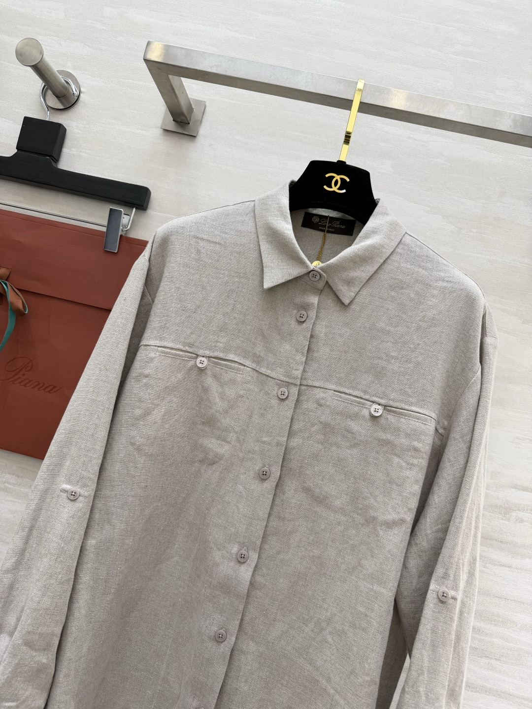 loropian♡²⁶亚麻衬衣 把夏日清爽高级感穿在身上🍃原生亚麻肌理 透气抗热 宽松慵懒廓形 包容各种