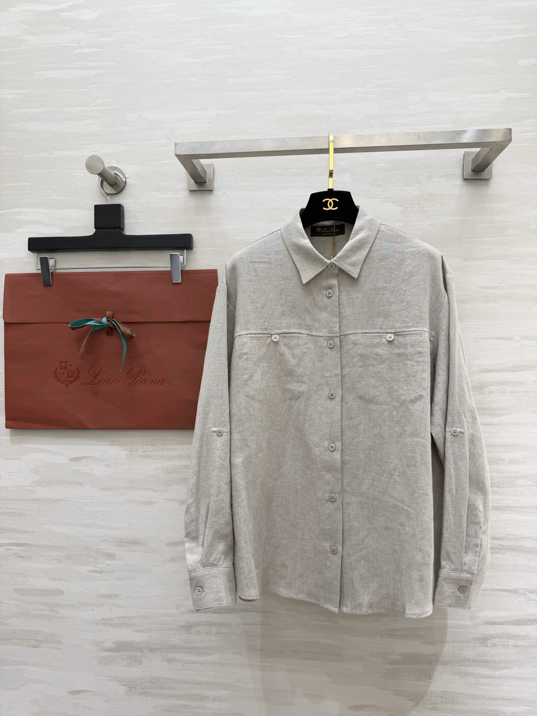 loropian♡²⁶亚麻衬衣 把夏日清爽高级感穿在身上🍃原生亚麻肌理 透气抗热 宽松慵懒廓形 包容各种