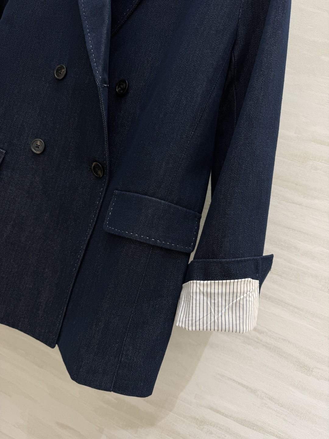 #Maxmar♡²⁶牛仔双排扣西装🤠 复古原牛深蓝 经典永不过时 利落廓形上身又A又飒 兼顾干练与随性 