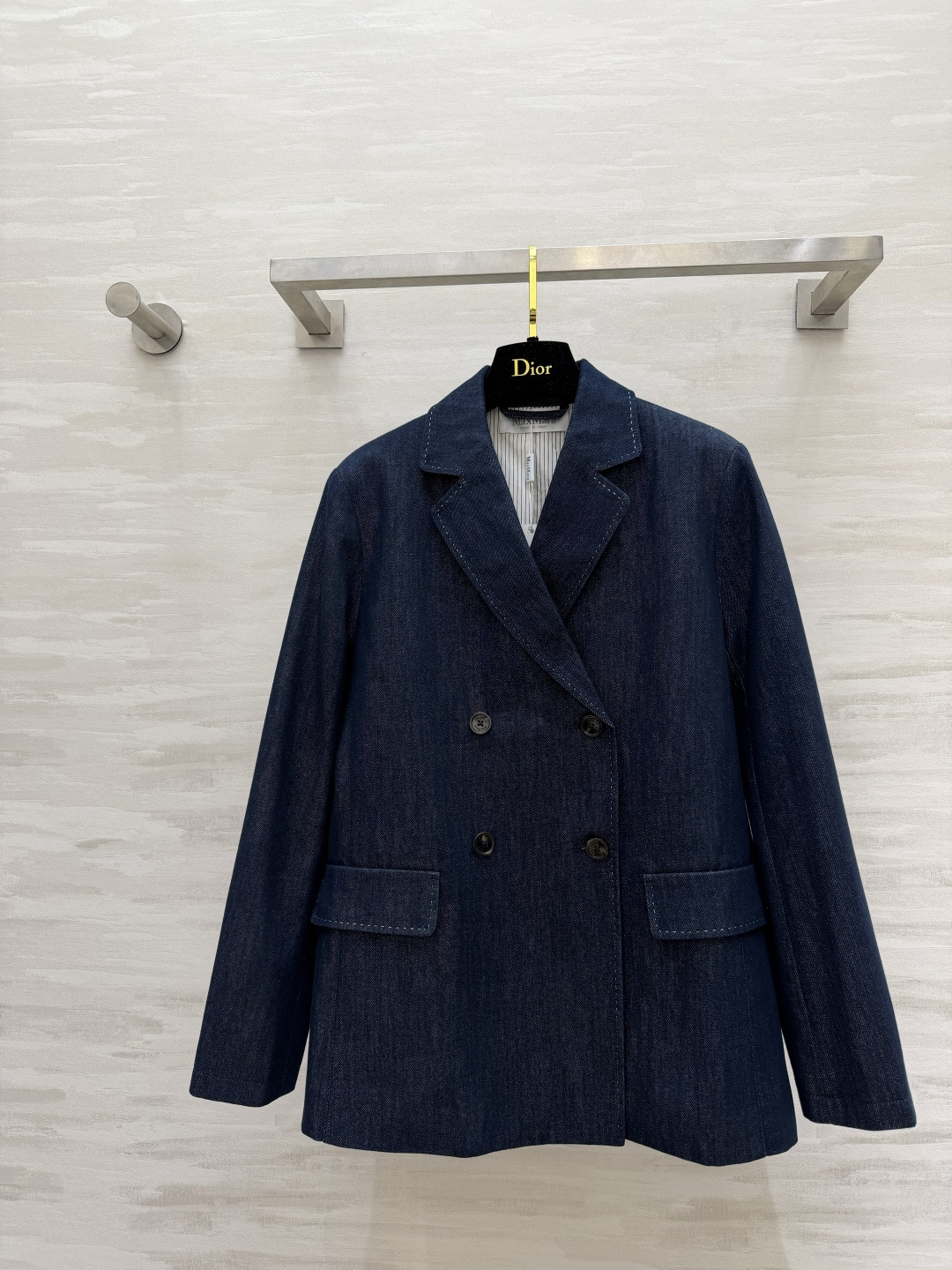 #Maxmar♡²⁶牛仔双排扣西装🤠 复古原牛深蓝 经典永不过时 利落廓形上身又A又飒 兼顾干练与随性 