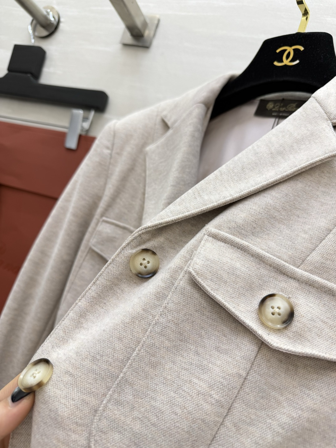 Loro Pian♡²⁶老钱风西装外套 一眼沦陷的温柔气质款！温柔燕麦米灰+沉稳深炭灰 低调显贵 不挑肤