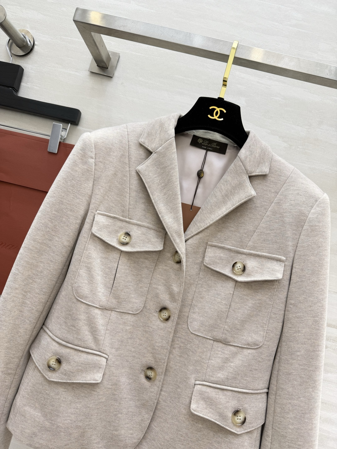 Loro Pian♡²⁶老钱风西装外套 一眼沦陷的温柔气质款！温柔燕麦米灰+沉稳深炭灰 低调显贵 不挑肤