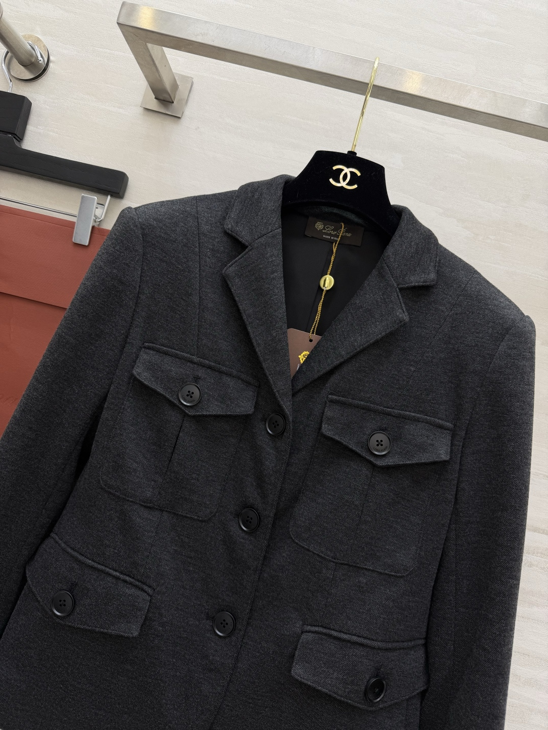 Loro Pian♡²⁶老钱风西装外套 一眼沦陷的温柔气质款！温柔燕麦米灰+沉稳深炭灰 低调显贵 不挑肤