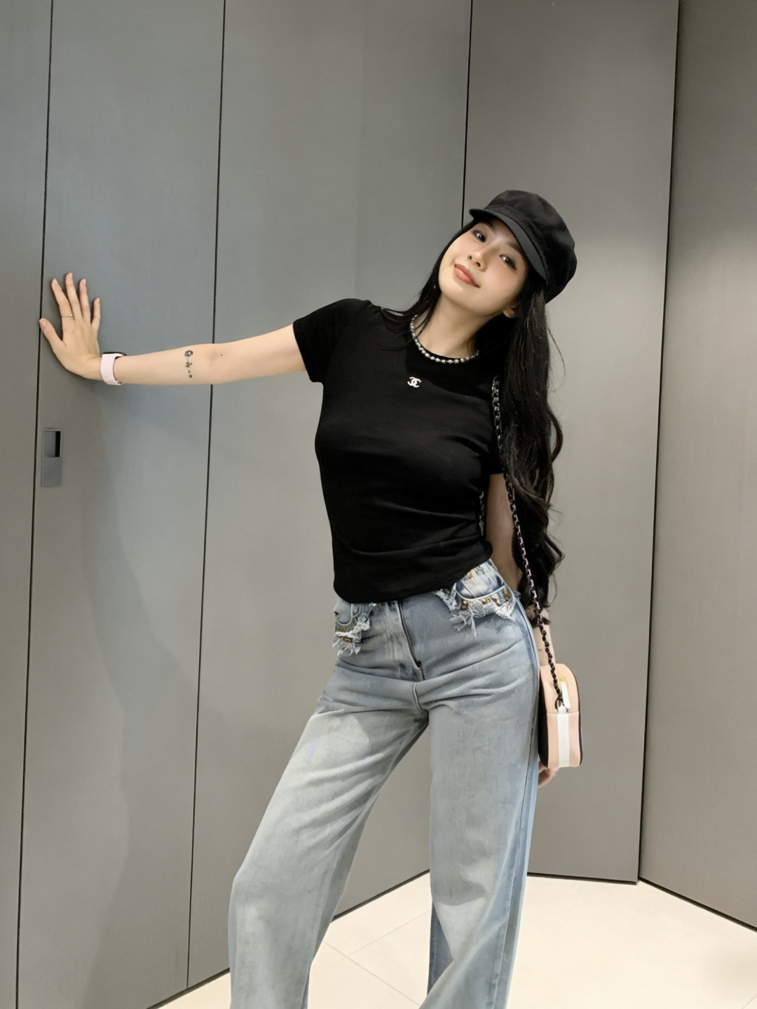 ▫️Chane♡²⁶ss经典三色基础T恤黑白灰百搭色系｜永远不会过时精致闪钻小标｜低调轻奢点睛软糯亲肤面