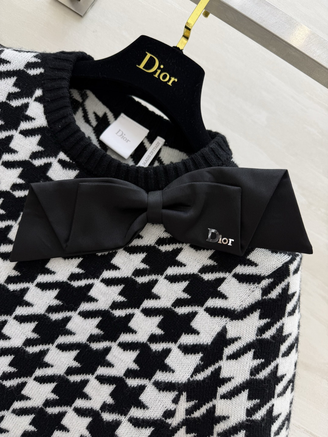 Dio♡²⁶千鸟格蝴蝶结针织短袖上衣 经典黑白千鸟格｜复古永不过时 立体蝴蝶结点缀 甜酷精致兼备软糯针织