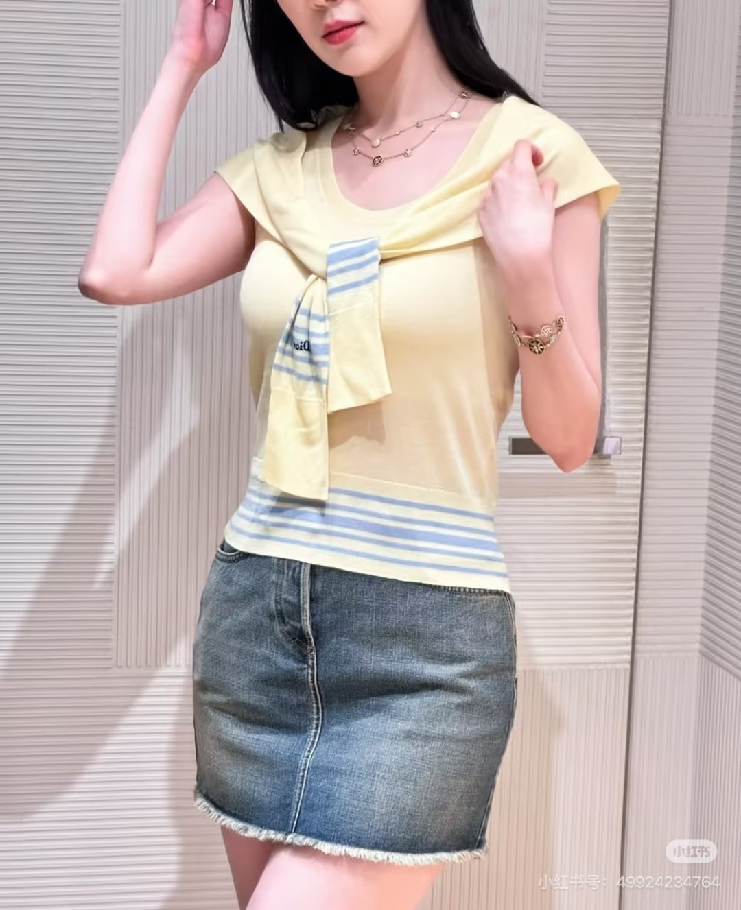 NO:817760,,,19860909,,,Women's clothing