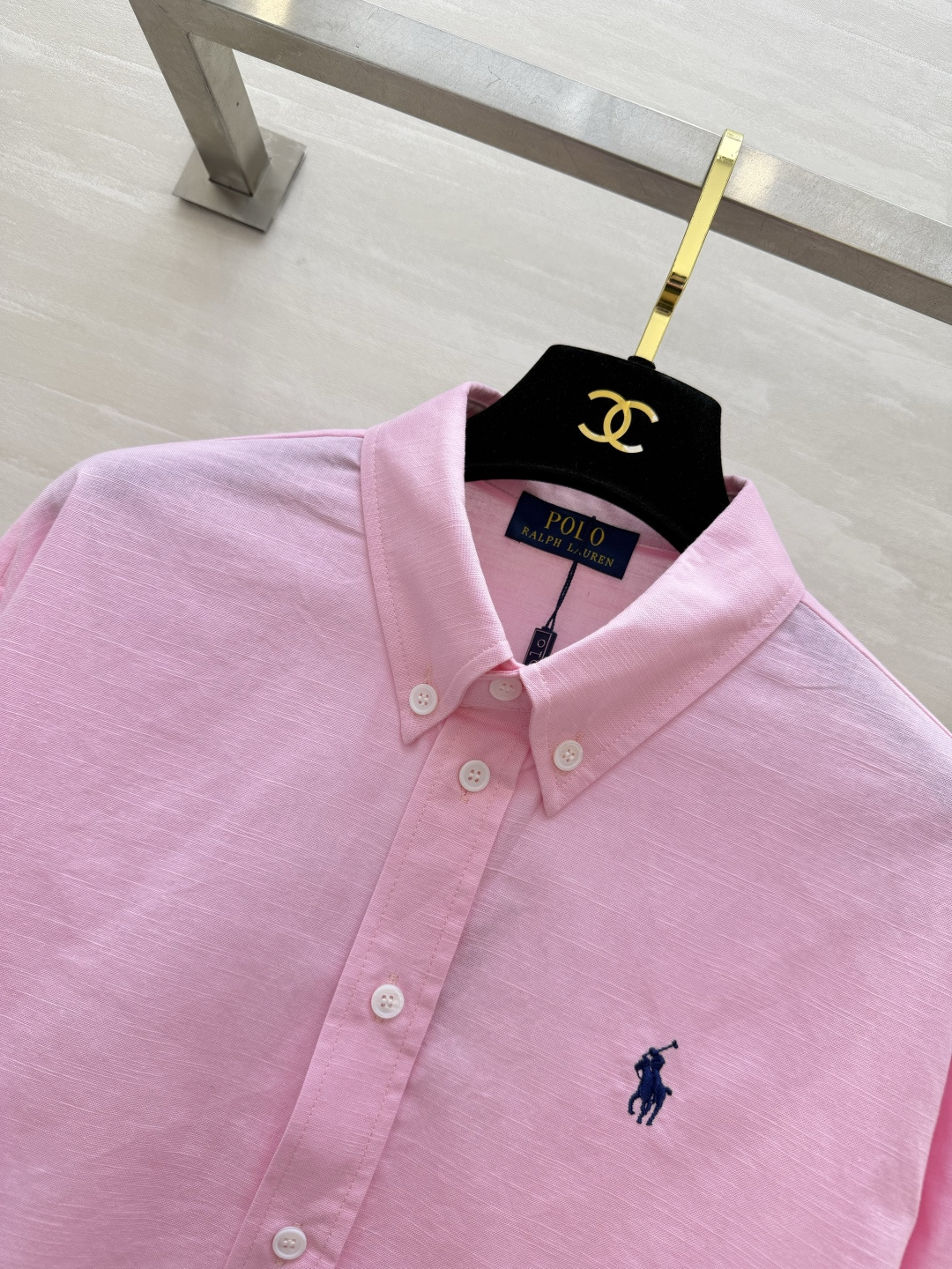 #POLO²⁶新款 战马刺绣🪡棉麻衬衫 衣橱万能刚需款 经典永不过时✨三个温柔显白配色：干净白｜元气粉｜