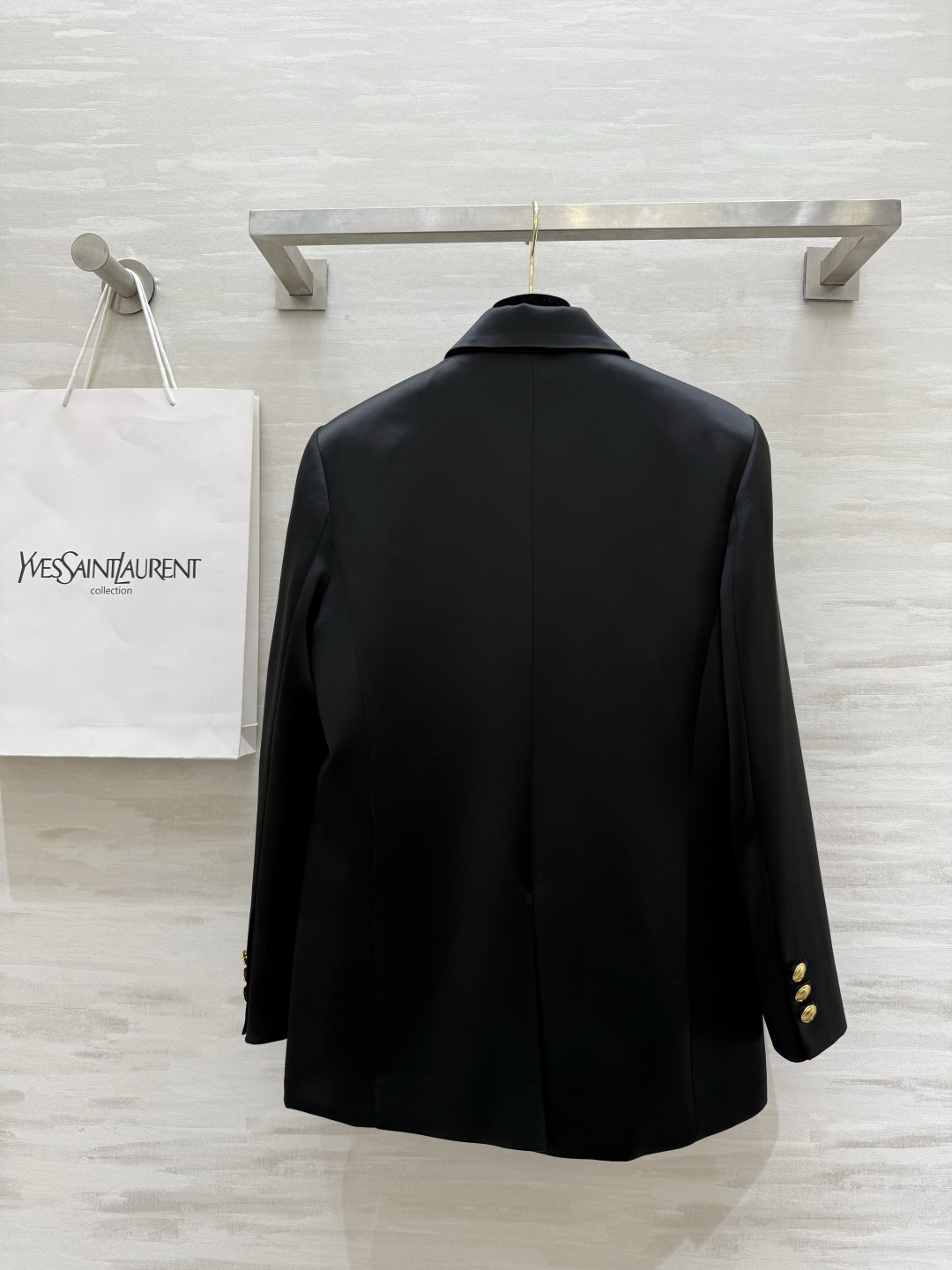 #ysl²⁶新款 醋酸面料翻领西装外套 高品质定制 现货首发size：S/M/L/XL（M码肩宽：38，