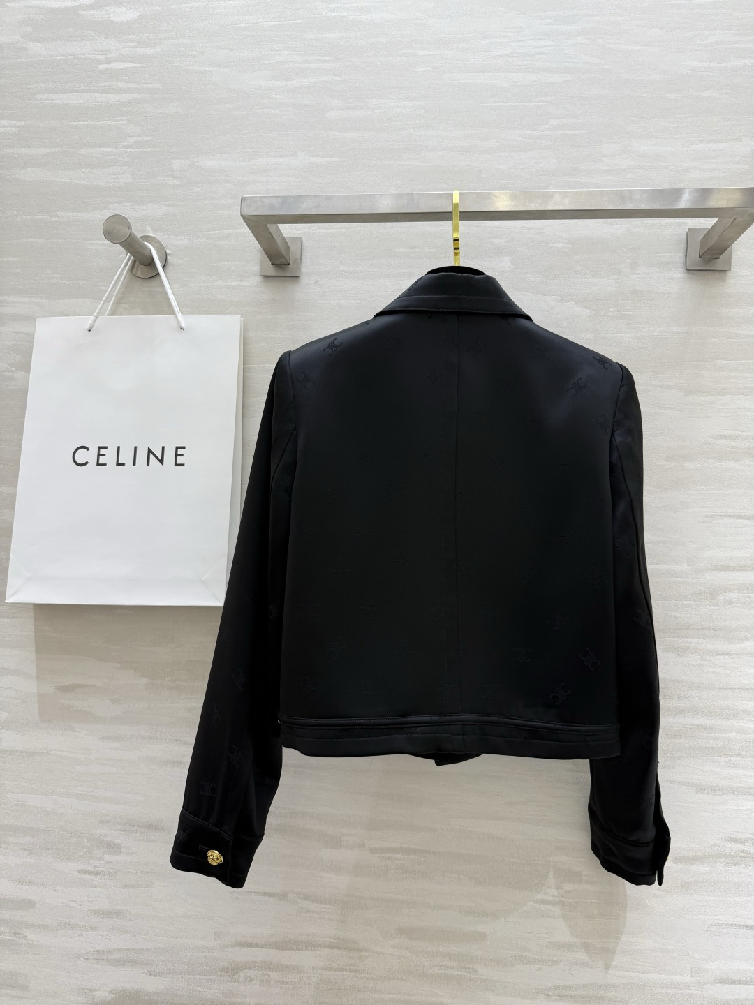 #Celin♡春夏新款 提花醋酸翻领外套 定制奢华醋酸面料 提花内里 高品质 现货首发size：S/M/