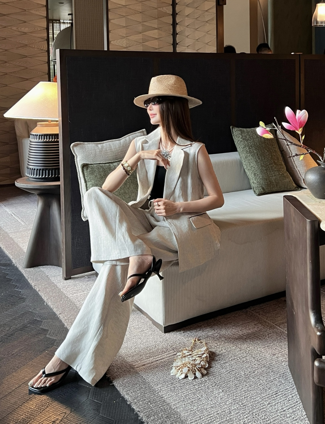 NO:820697,,women's clothing,19860909,女装,,Women's clothing