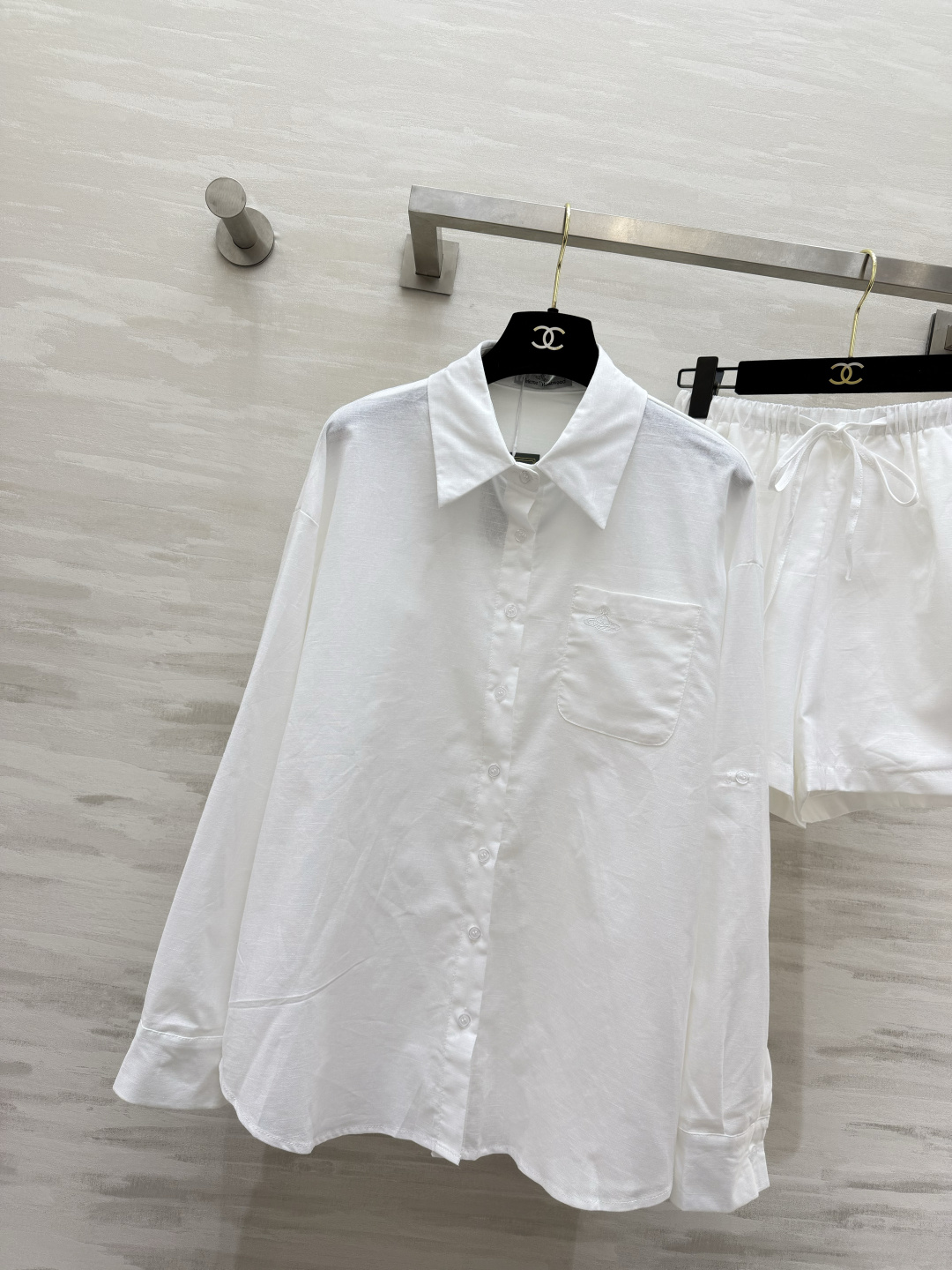 Vivienne Westwood/西太后 夏日白月光套装 上线✨oversize白衬衫+抽绳短裤 一整