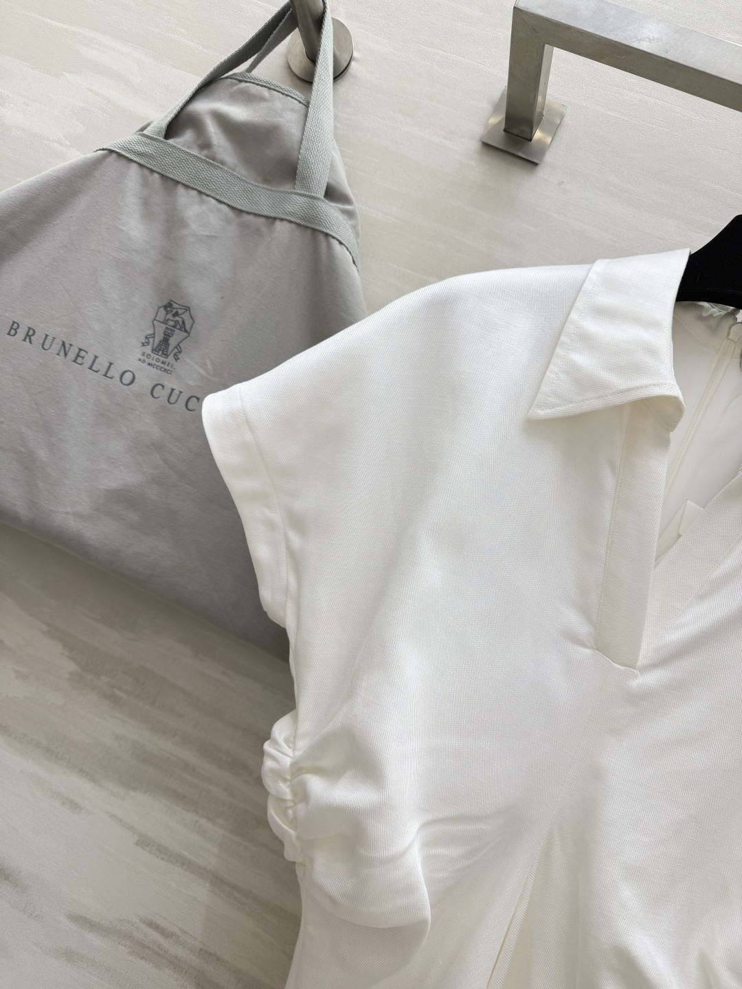 Brunello Cucinell♡²⁶丝麻收腰长款连衣裙🤍🖤黑白经典双色 永不出错的本命裙 甄选丝麻混