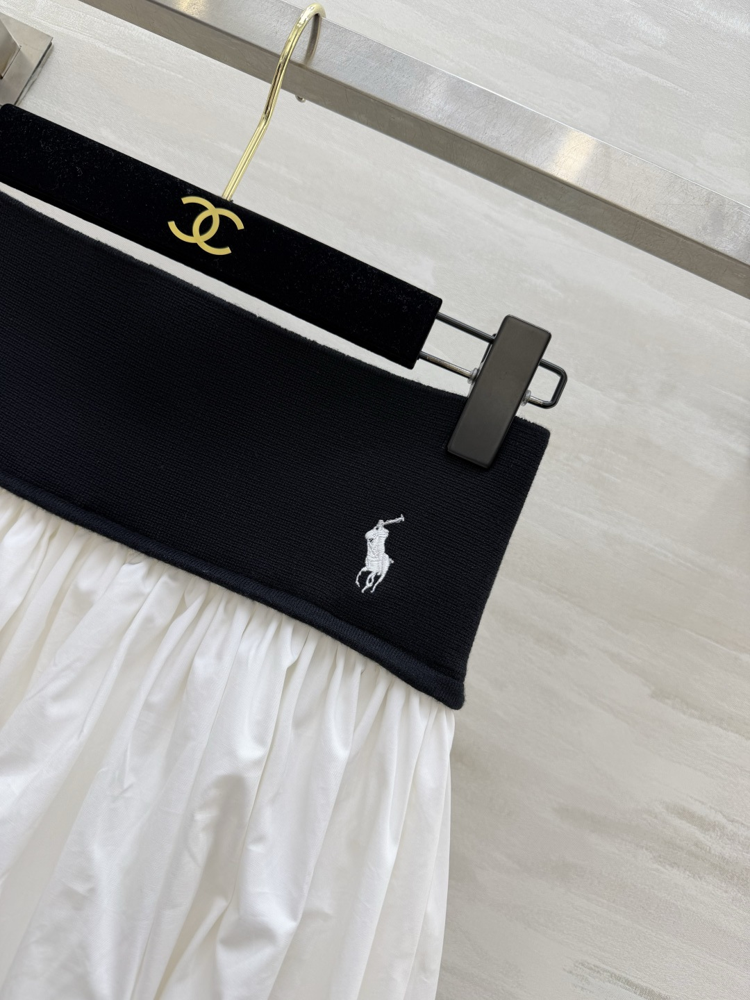 Ralph｜小钱风🌬️永远不会过时的小马刺绣百褶长款半裙 黑白双色经典配色 宽边高腰腰头 舒服藏肉还能拉