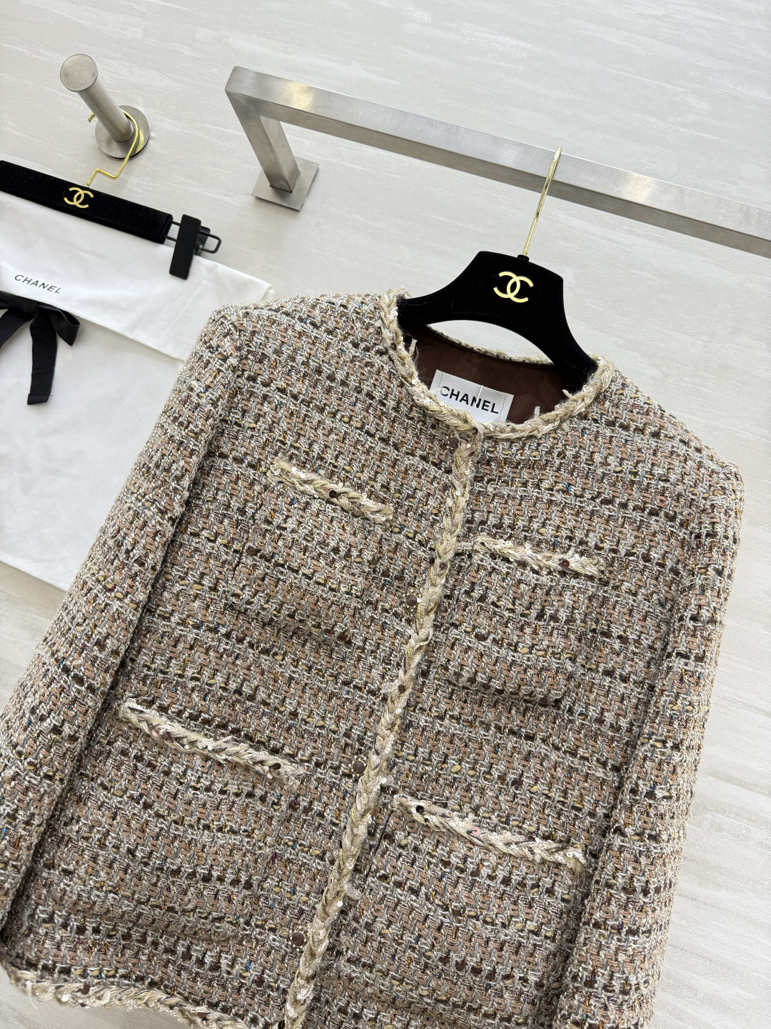 #Chane♡²⁶新款 鎏金系列 编织花呢外套 高品质定制 现货首发size：S/M/L（s码肩宽：38