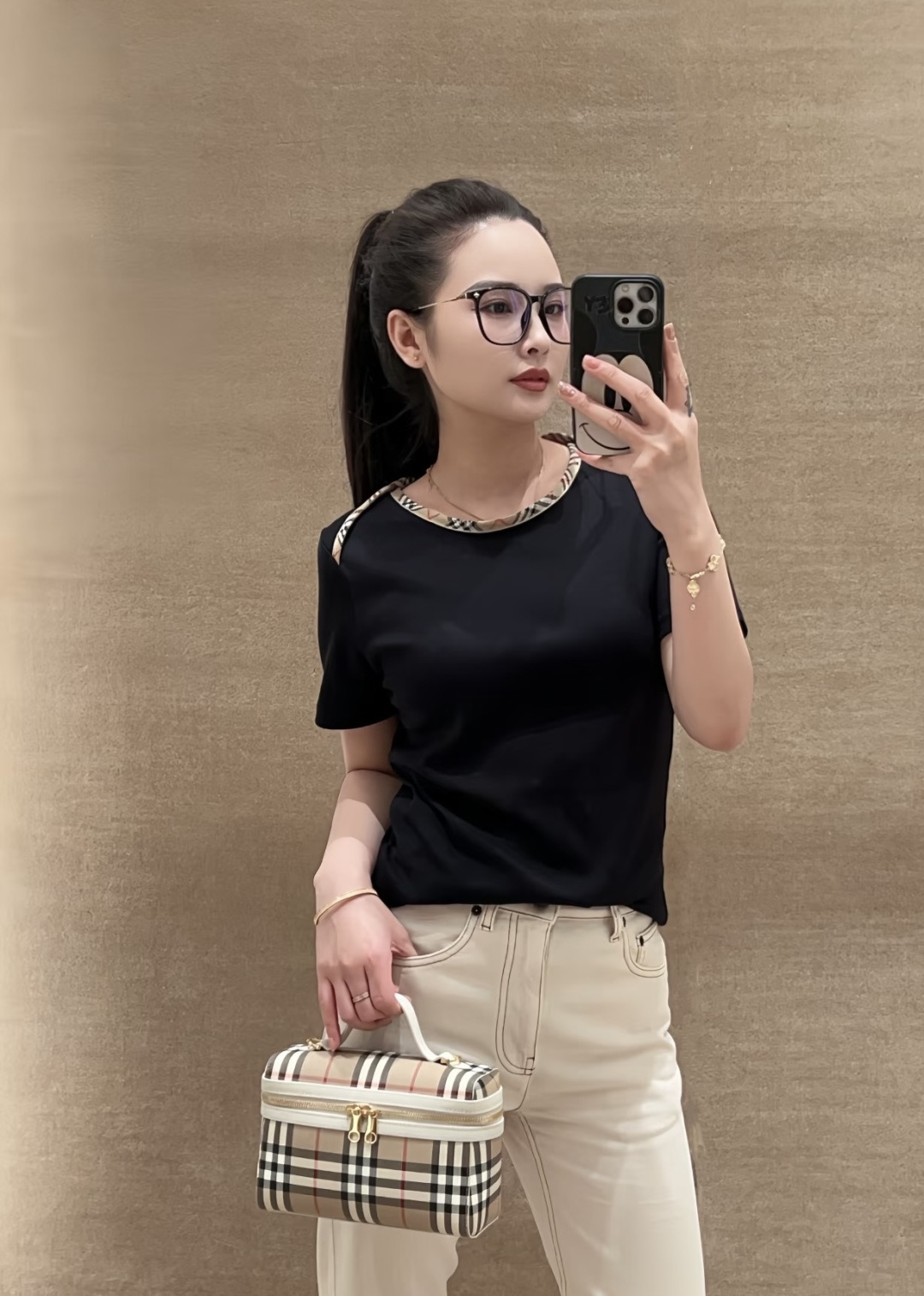 NO:827410,,Burberry-clothing,19860909,博柏利-服装,,Women's clothing