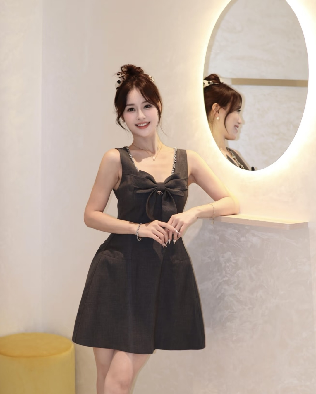 NO:827212,,Valentino-clothing,valentino,19860909,华伦天奴-服装,valentino,,Women's clothing