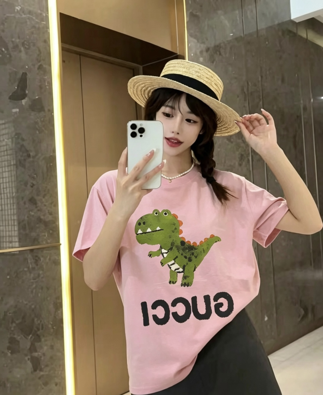 🦖 GUCC♡²⁶小恐龙T恤 | 三色齐发谁能拒绝这么可爱的小恐龙啊！手绘涂鸦风印花超减龄，白/粉/黑三