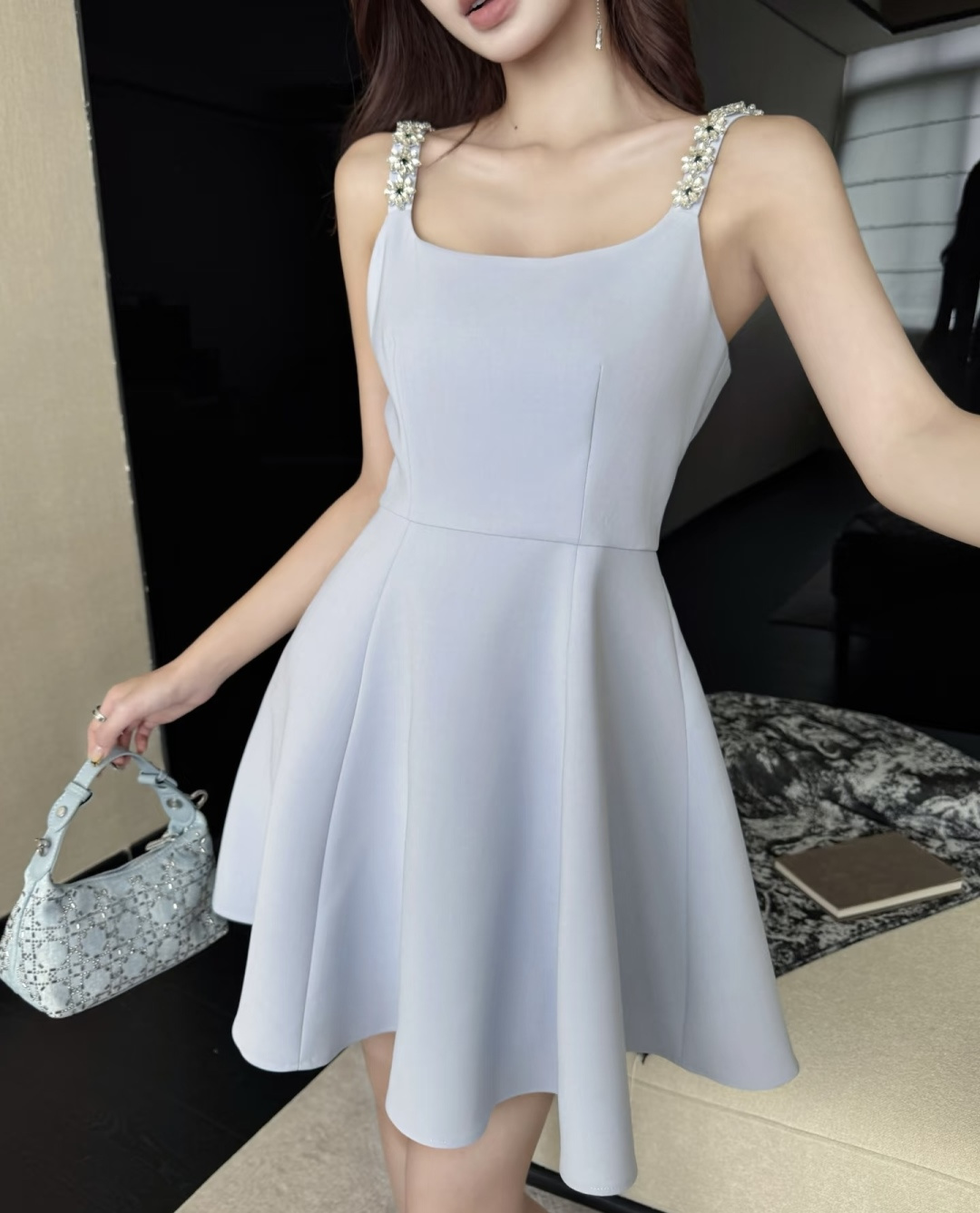 NO:830134,,Valentino-clothing,valentino,19860909,华伦天奴-服装,valentino,,Women's clothing