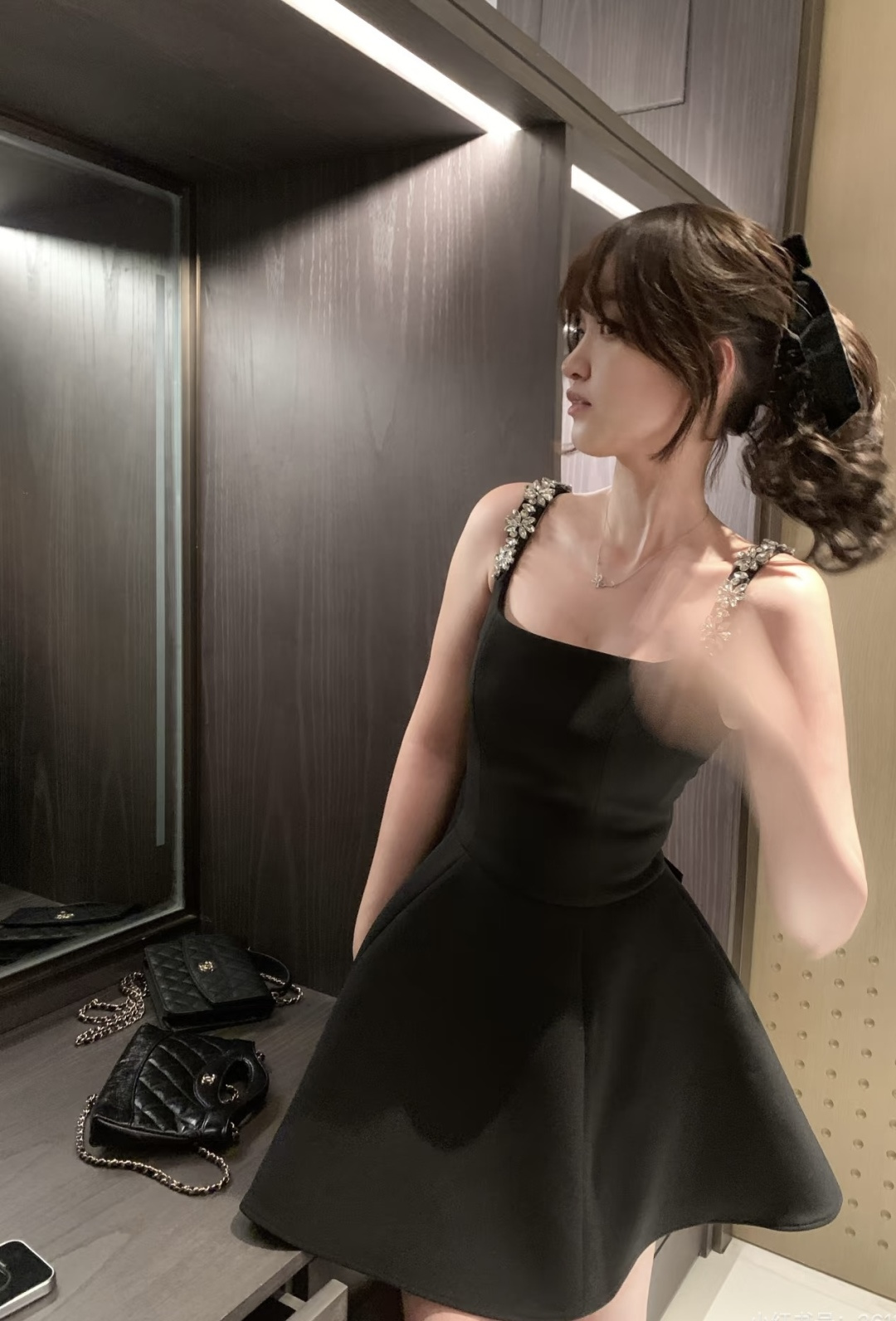 NO:830156,,Valentino-clothing,valentino,19860909,华伦天奴-服装,valentino,,Women's clothing