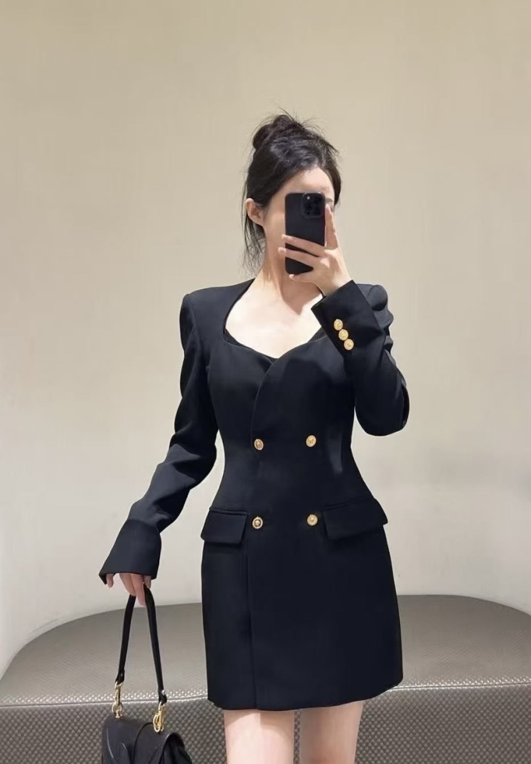 NO:845887,,,19860909,,,Women's clothing