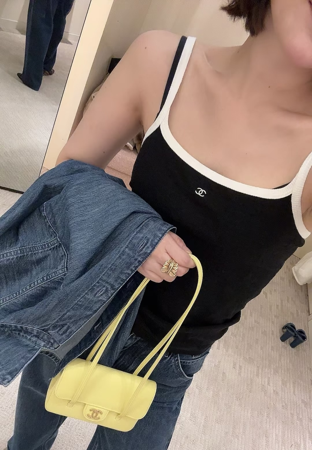 NO:857808,,,19860909,,,Women's clothing