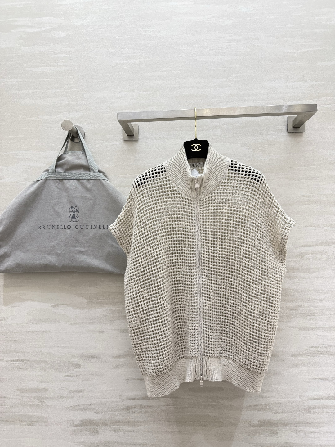 NO:856913,Brunello Cucinell Hollow Mesh Fine Glitter Knitted Jacket High-Quality Customized Available in stock first size S/M/L (, women's clothing, brunello cucinelli, jackets & coats,19860909Brunello Cucinell镂空网眼细闪针织外套 高品质定制 现货首发sizeS/M/L（,女装,brunello cucinelli,jackets & coats,,Women's clothing