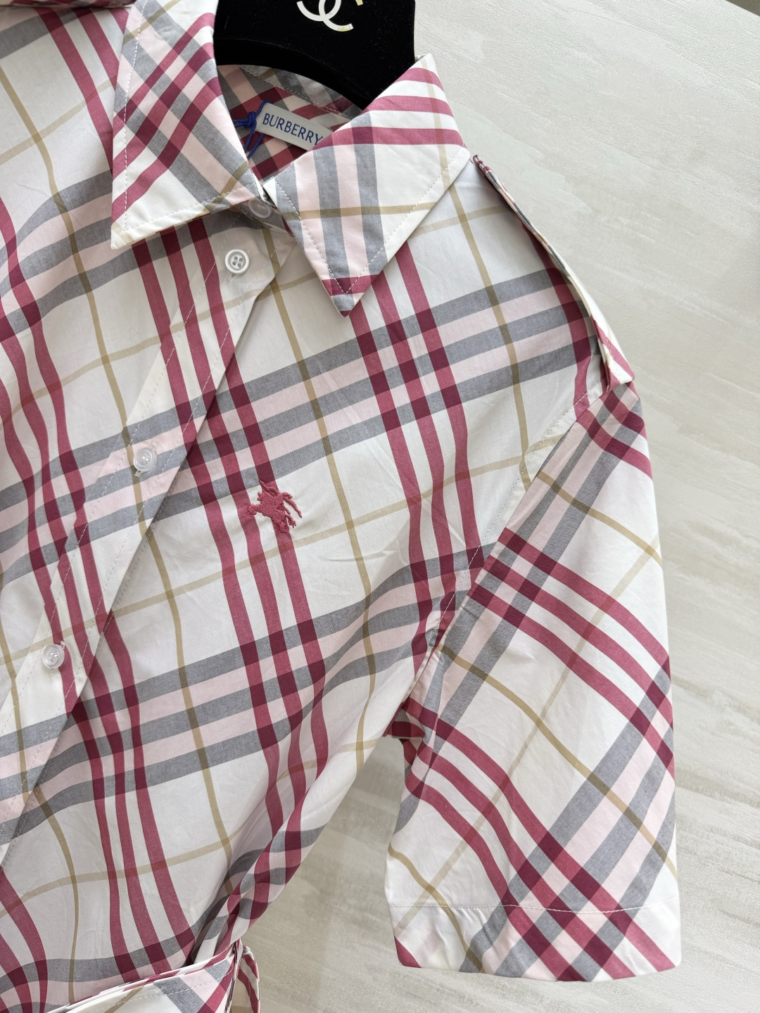 #Burberr♡²⁶英伦风格纹短袖连衣裙 高版本出货 现货首发size：S/M/L/XL/XXL（M码