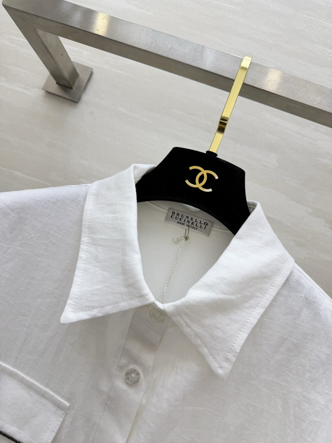 Brunello Cucinell♡²⁶亚麻衬衫裙｜自带松弛感的夏日答卷 天然亚麻肌理 透气不闷汗 翻领