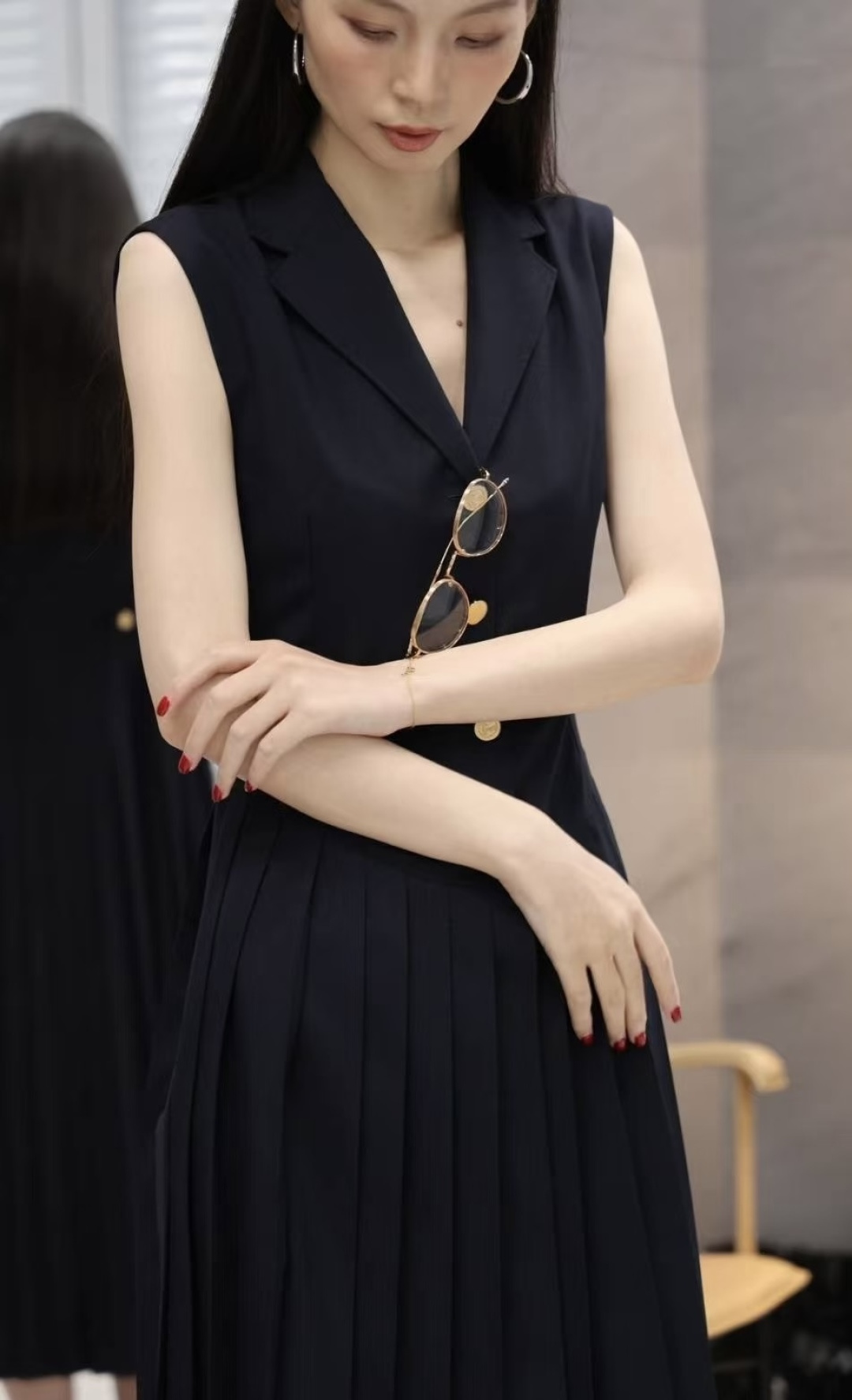 NO:859626,,thom brown-clothing,thom browne,19860909,汤姆布朗-服装,thom browne,,Women's clothing